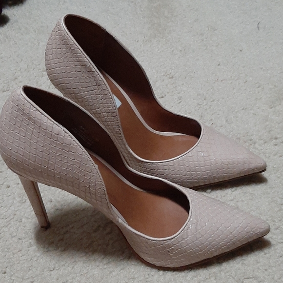 Steve Madden Dipper Snakeskin Heels - Picture 4 of 5